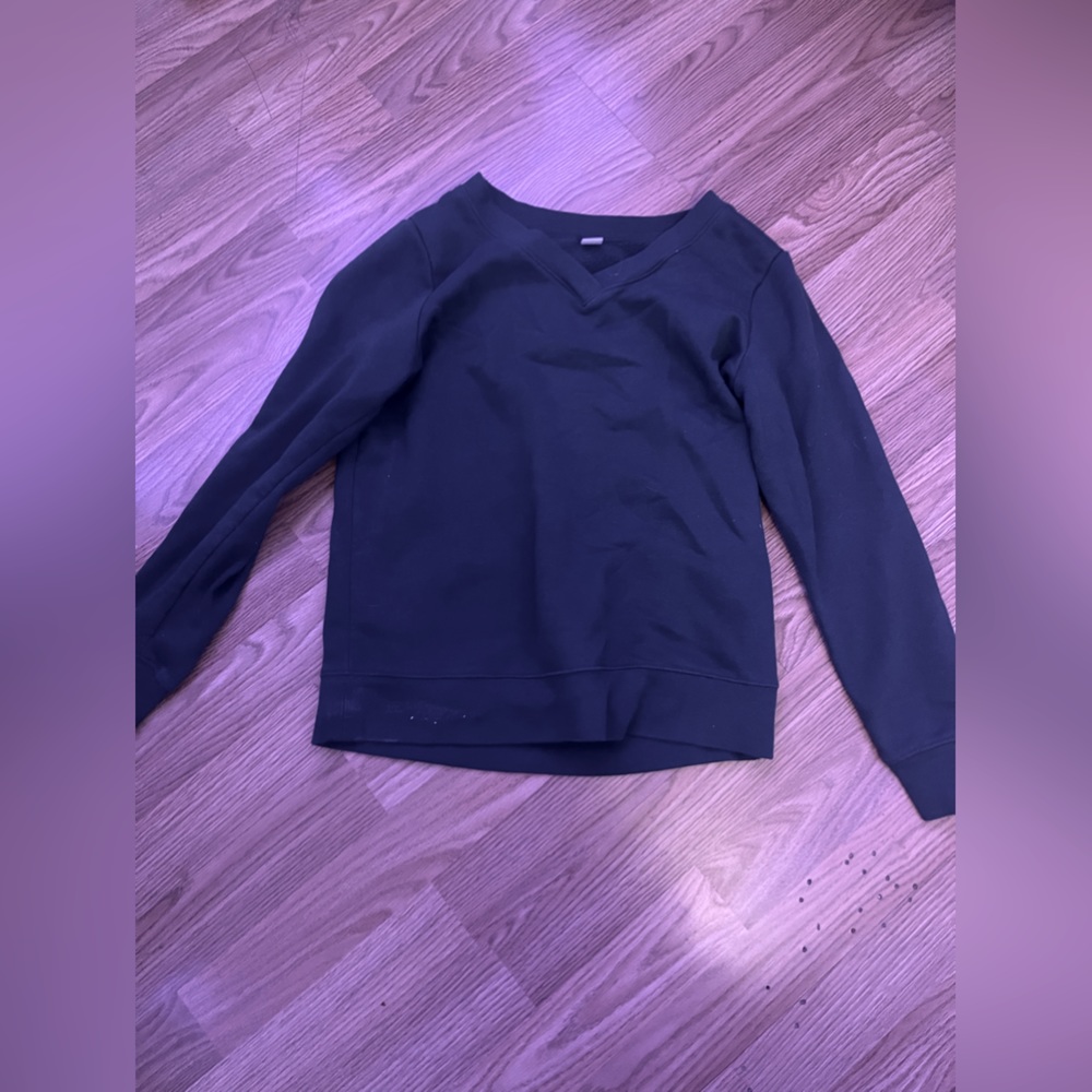 Dark green sweatshirt
